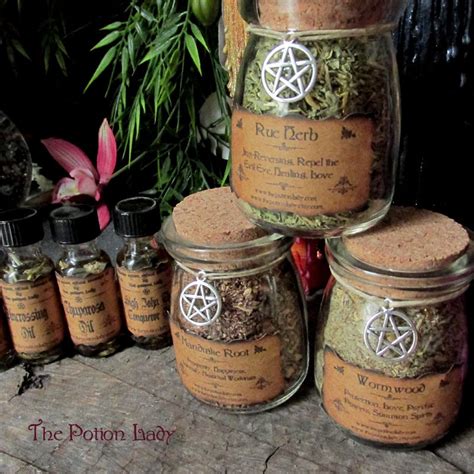 Wiccan Herb Mixtures for Protection Spells: Step-by-Step Instructions